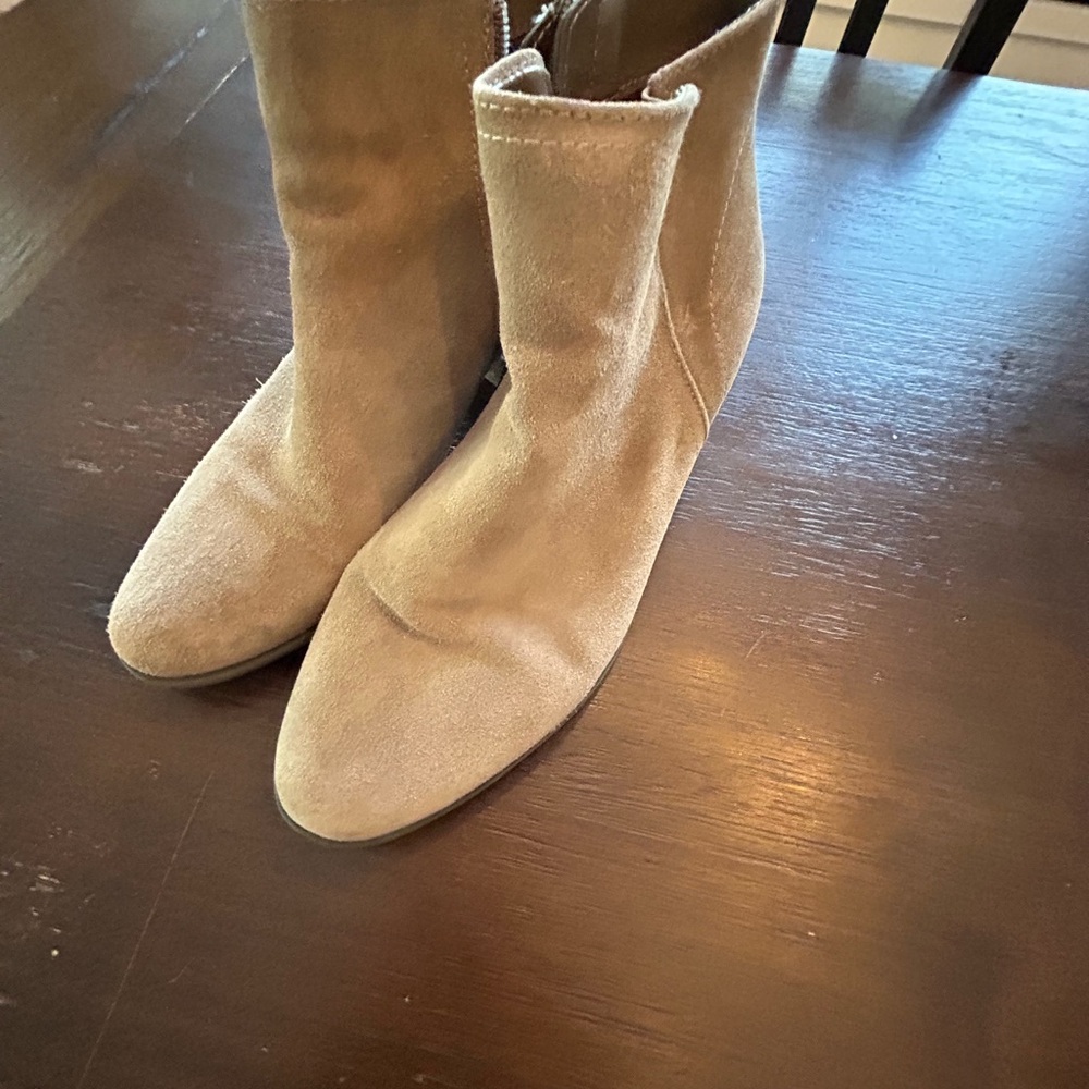 🦄 bootie - Picture 3 of 3
